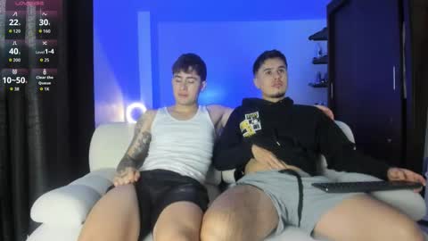 twintease online show from October 21, 12:50 pm