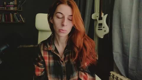 twistofmind online show from December 5, 4:12 pm