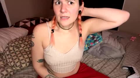 twitchinwhore online show from January 23, 5:24 am