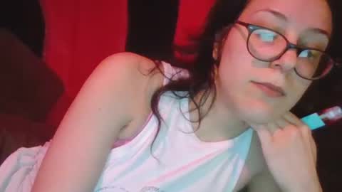 twizzytoxic22 online show from June 19, 10:24 pm