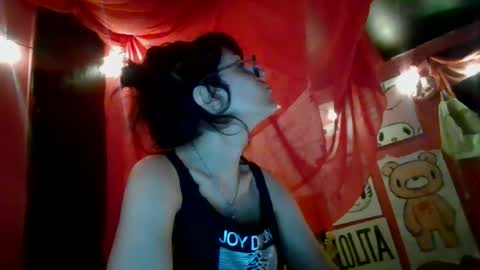 twizzytoxic22 online show from June 24, 12:53 am