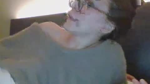 twizzytoxic22 online show from July 10, 4:17 am
