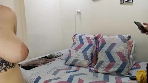 Snapshot of two_souls69 chatting on February 11, 6:35 pm Matt online show from February 11, 6:35 pm