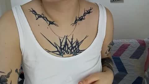 Snapshot of two_souls69 chatting on February 16, 5:53 pm Matt online show from February 16, 5:53 pm