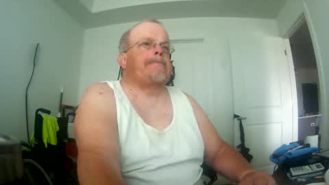 two_wheels_two_balls online show from May 13, 2:25 pm