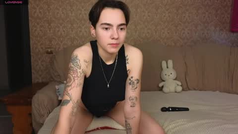 Welcome guys We Lili and Vic  PVT open online show from June 9, 4:57 am