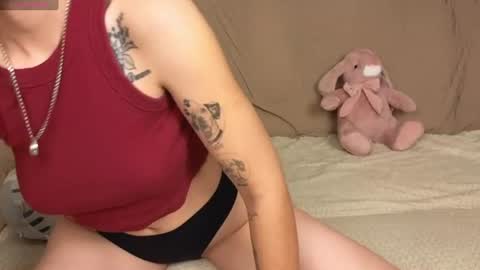 Welcome guys We Lili and Vic  PVT open online show from July 28, 12:48 pm