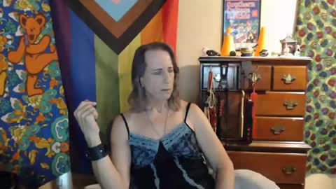 twocumkerry online show from July 8, 7:13 am