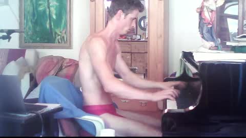 TobeBritta online show from November 21, 5:22 pm