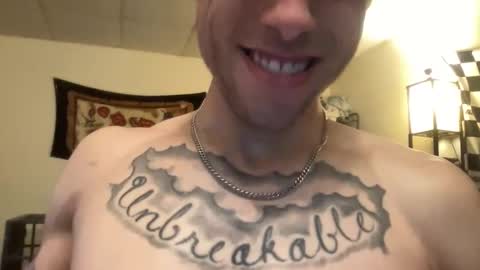 Snapshot of twons6015 chatting on February 17, 11:29 am twons6015 online show from February 17, 11:29 am