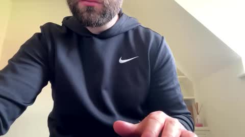 Snapshot of twoodford chatting on March 16, 10:52 am Twoodford online show from March 16, 10:52 am