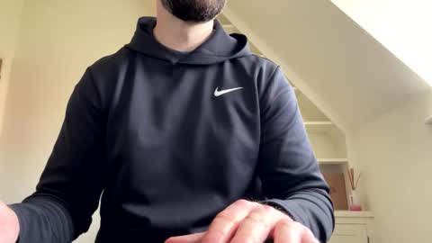 Snapshot of twoodford chatting on March 20, 10:09 am Twoodford online show from March 20, 10:09 am