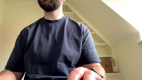 Snapshot of twoodford chatting on March 25, 10:43 am Twoodford online show from March 25, 10:43 am