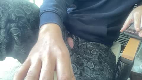 Snapshot of txsizedhog420 chatting on November 4, 3:44 pm txsizedhog420 online show from November 4, 3:44 pm