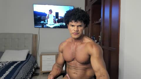 Yorquis Guzman online show from September 30, 2:38 am