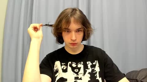 Snapshot of tyler__johnson chatting on January 18, 6:53 pm Tyler johnson online show from January 18, 6:53 pm