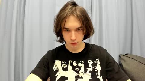 Snapshot of tyler__johnson chatting on January 19, 9:23 pm Tyler johnson online show from January 19, 9:23 pm