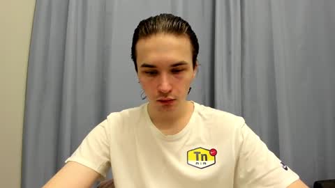 Snapshot of tyler__johnson chatting on January 20, 7:04 pm Tyler johnson online show from January 20, 7:04 pm