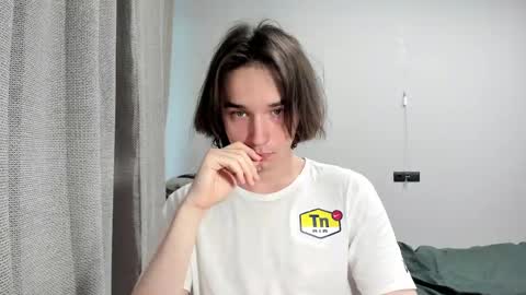Snapshot of tyler__johnson chatting on January 22, 11:01 am Tyler johnson online show from January 22, 11:01 am