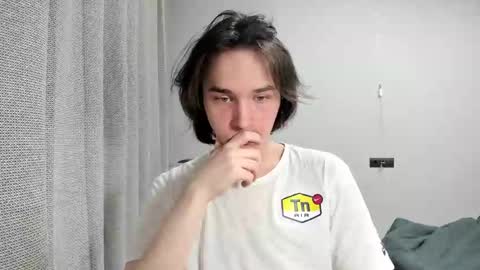 Snapshot of tyler__johnson chatting on January 23, 7:07 pm Tyler johnson online show from January 23, 7:07 pm