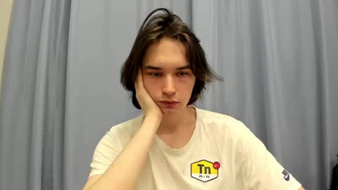 Snapshot of tyler__johnson chatting on January 23, 10:11 pm Tyler johnson online show from January 23, 10:11 pm