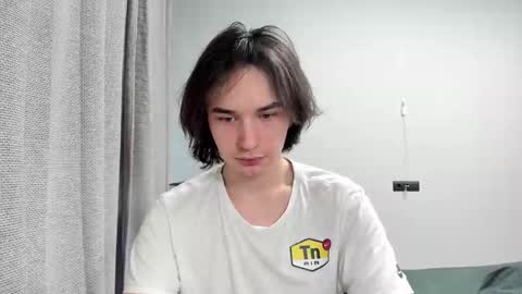 Snapshot of tyler__johnson chatting on January 24, 12:52 pm Tyler johnson online show from January 24, 12:52 pm
