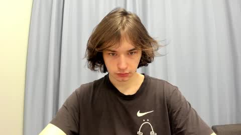 Snapshot of tyler__johnson chatting on January 27, 7:03 pm Tyler johnson online show from January 27, 7:03 pm