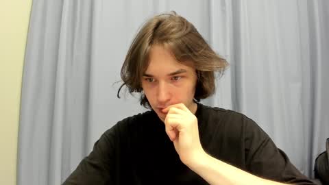Snapshot of tyler__johnson chatting on February 1, 6:10 am Tyler johnson online show from February 1, 6:10 am