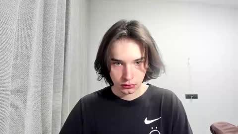 Snapshot of tyler__johnson chatting on February 16, 8:22 pm Tyler johnson online show from February 16, 8:22 pm