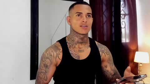 tyler_bell_ online show from July 22, 7:05 pm