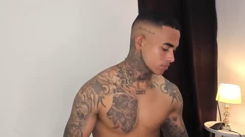tyler_bell_ online show from July 25, 3:59 am