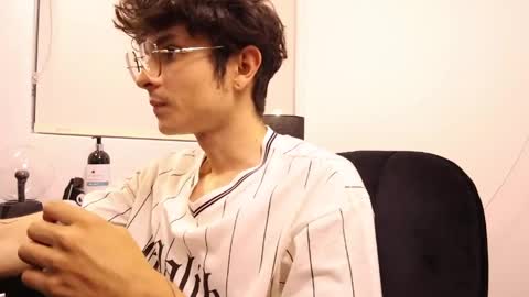 tyler_blade online show from April 9, 11:21 pm