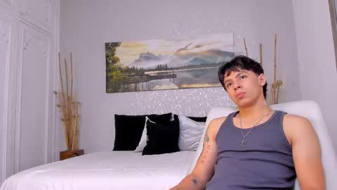 Tyler online show from September 28, 3:01 am