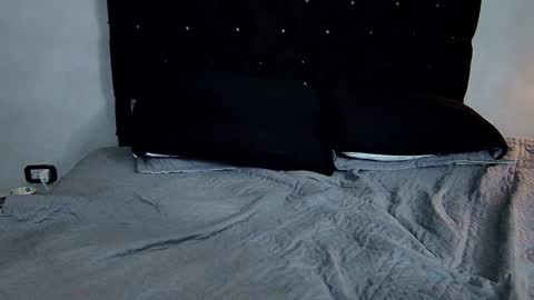 tyler_hank1 online show from January 8, 4:44 am