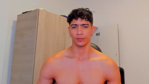     online show from December 14, 4:31 pm