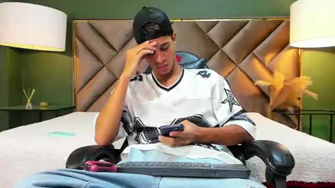 Snapshot of tyler_rodriguez chatting on October 9, 9:02 pm Tyler Rodriguez online show from October 9, 9:02 pm