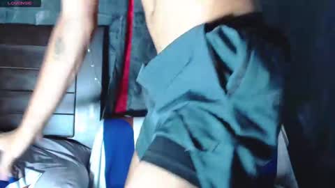 Snapshot of tyler_rodriguez chatting on December 13, 9:42 pm Tyler Rodriguez online show from December 13, 9:42 pm