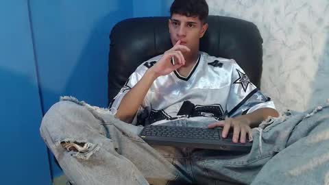 Tyler Rodriguez online show from February 11, 4:23 pm