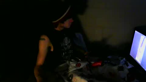 Snapshot of tylerlee199169 chatting on January 6, 6:10 pm Tyler online show from January 6, 6:10 pm