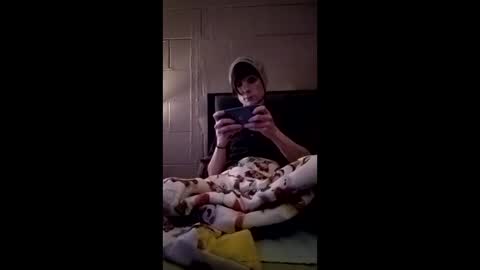 Snapshot of tylerlee199169 chatting on March 20, 3:06 pm Tyler online show from March 20, 3:06 pm