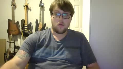 tylermizzan123 online show from January 1, 5:43 am