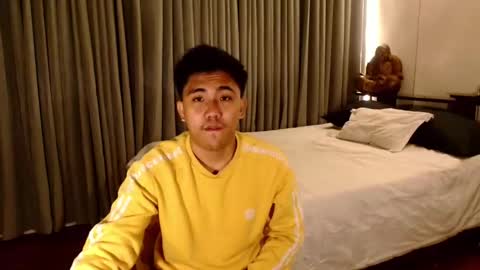 Snapshot of tylerwatson22 chatting on December 9, 2:17 pm tyler online show from December 9, 2:17 pm