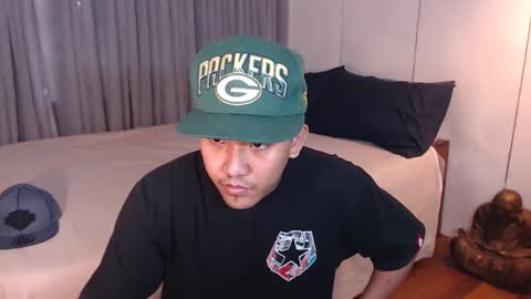 Snapshot of tylerwatson22 chatting on December 18, 4:09 am tyler online show from December 18, 4:09 am