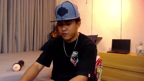 Snapshot of tylerwatson22 chatting on January 11, 9:47 am tyler online show from January 11, 9:47 am