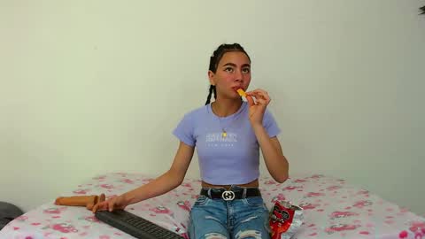 Tylor Martinez online show from February 3, 8:03 pm