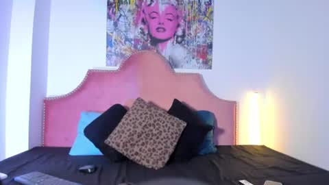Tyra pretty Honey online show from July 10, 9:50 pm