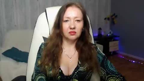 tyramories online show from October 14, 11:33 am