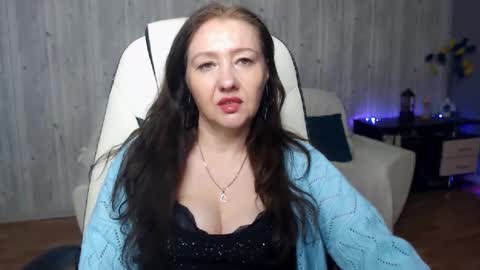 tyramories online show from December 14, 11:04 am