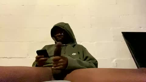 Snapshot of tyrese55 chatting on November 13, 2:16 pm Bigcup55 online show from November 13, 2:16 pm