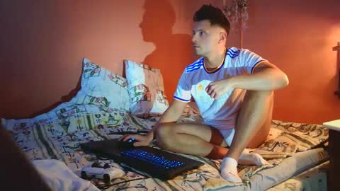 Dennis Nadarevic online show from February 6, 6:44 pm